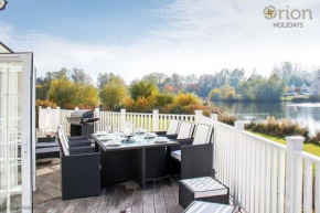 Windrush Lake 80 & 81, Waterlow Lodge P